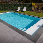 Verschillende soorten kunstgras-voor-rond-zwembad